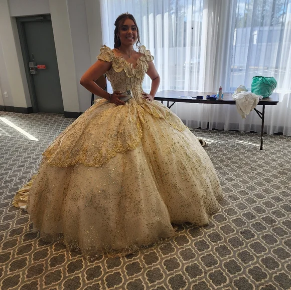 Morilee Quinceaera/Sweet Sixteen dress, Gold, fits size 4 - 6 is available  for purchase on au PAY Market - Imported Goods Online Store Co.Ltd. | au  PAY Market - Online Shopping Site